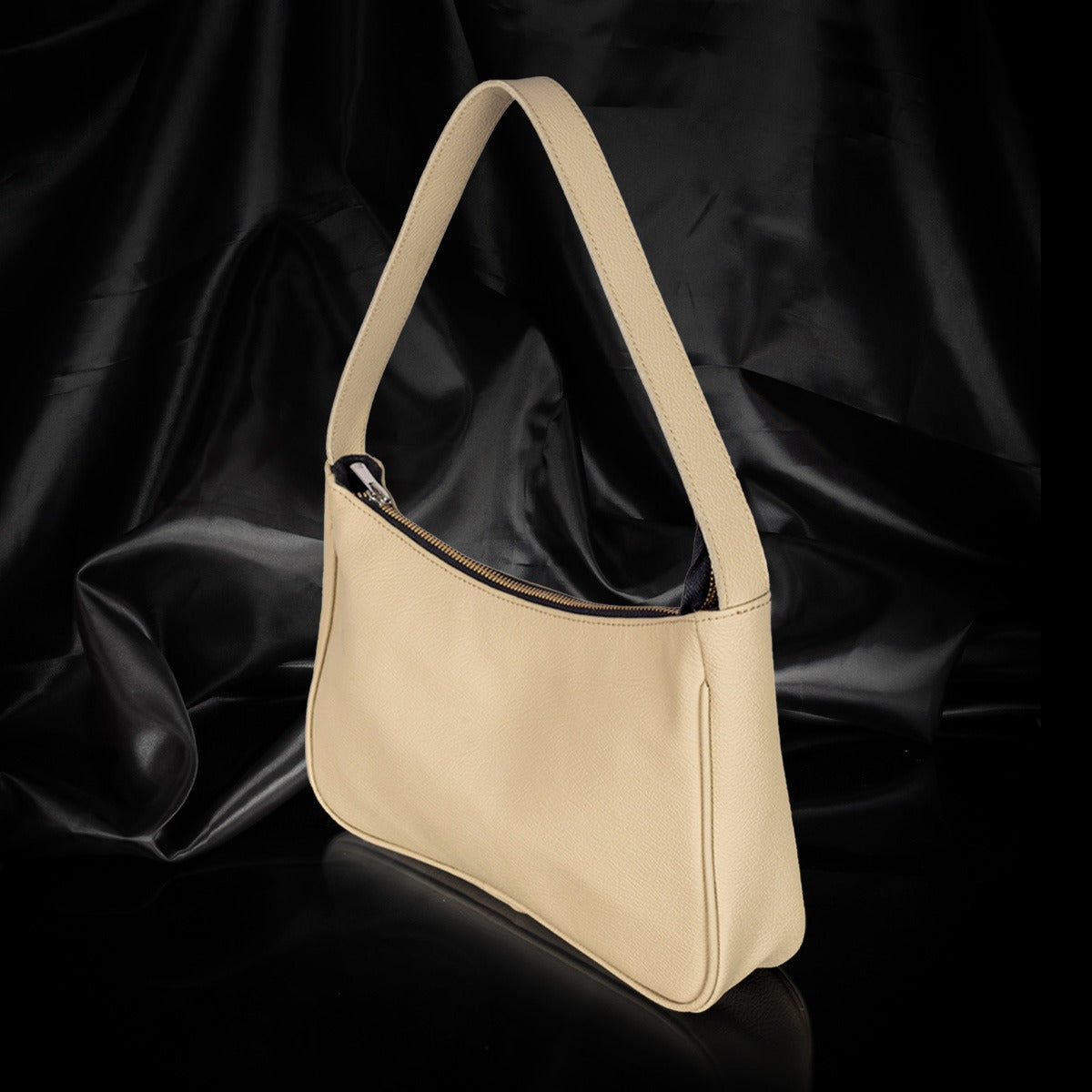 Minimal Leather handbag for Ladies